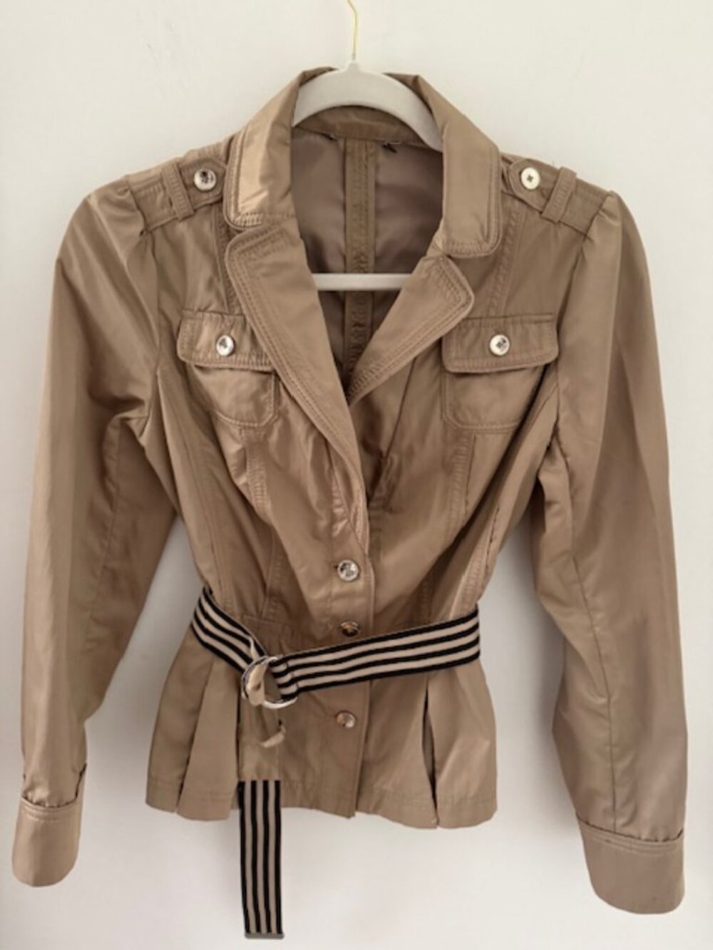 WHITE HOUSE BLACK MARKET Silky Blazer Sz S